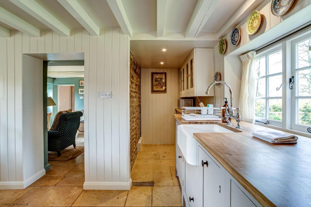 Church End Cottage Swerford Exteriör bild
